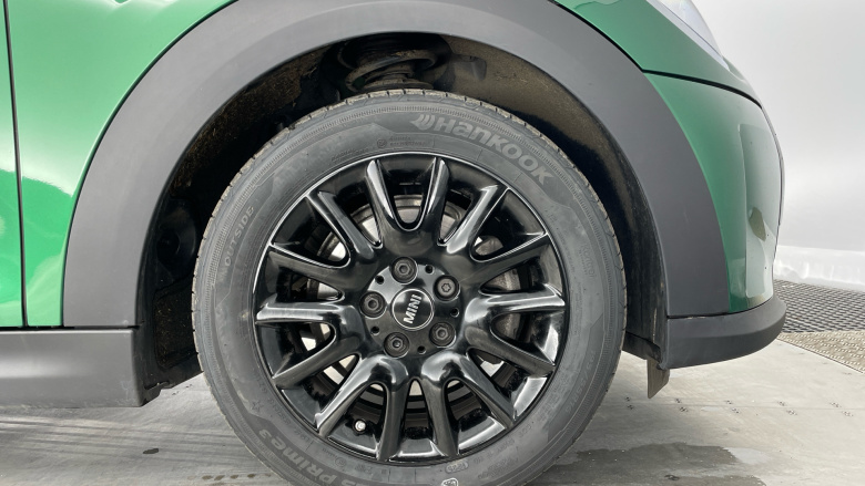 MINI Cooper 2.0 C Classic 2dr Auto Petrol Convertible